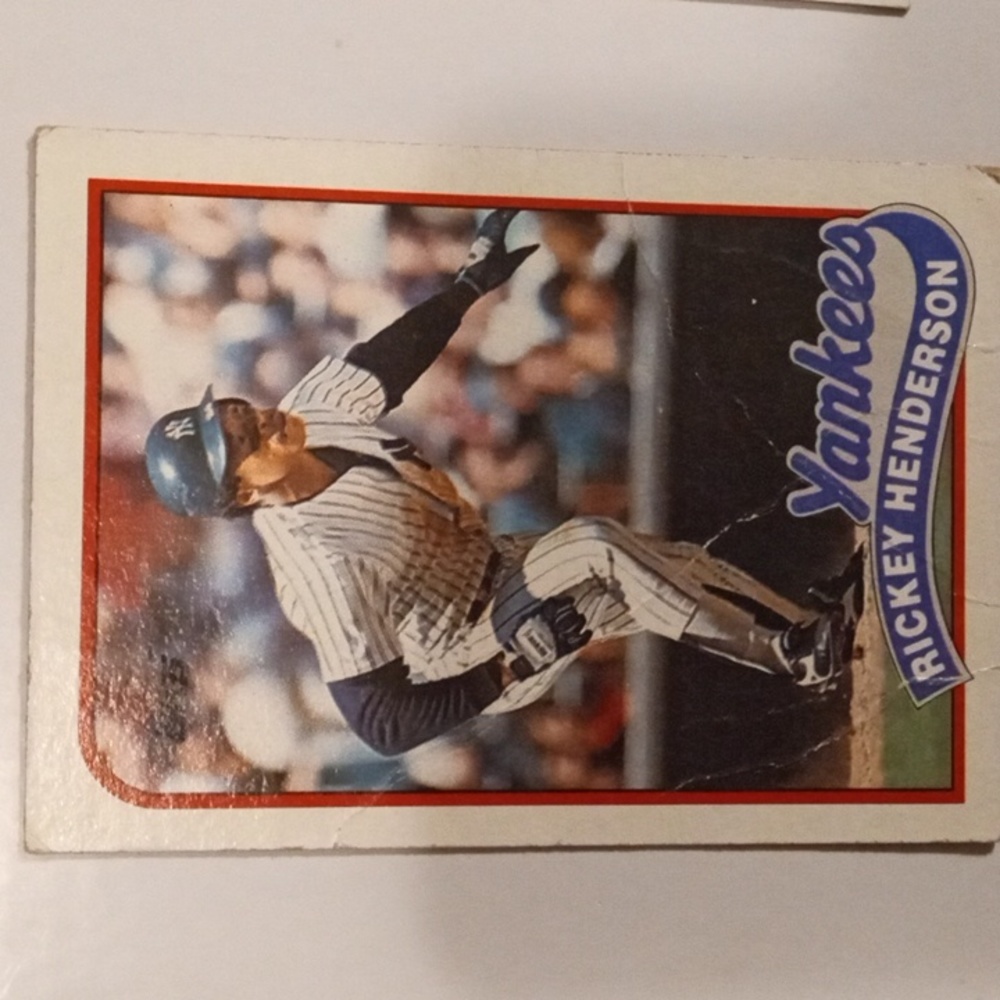 Rickey Henderson baseball collectors cards